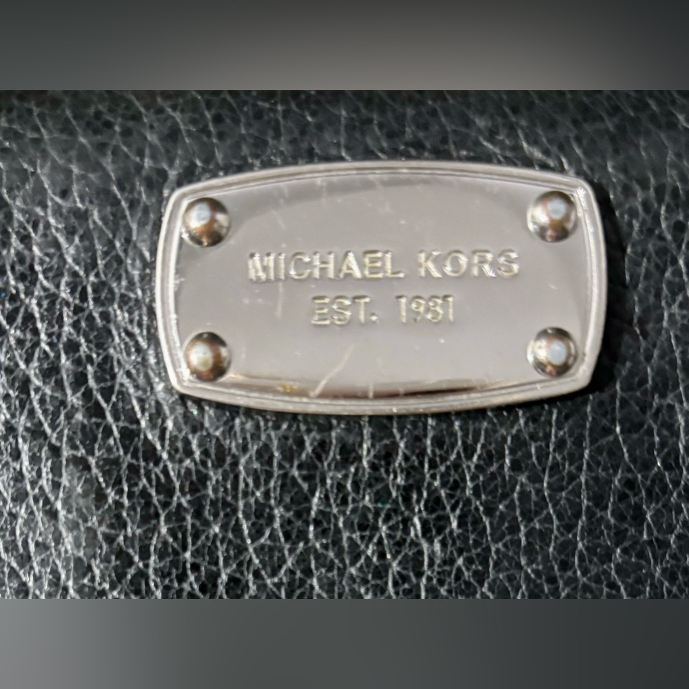 SOLD! Michael Kors Saffiano Leather Bag & Jet Set Continental Travel Wallet - Picture 13 of 15